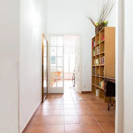 Appartement Xaro Beach Apartment *